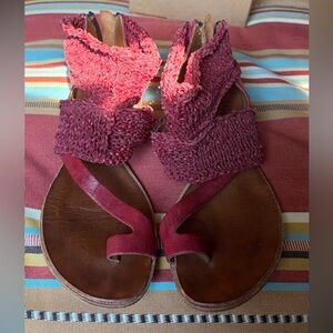 Cydwoq Red Turret Ankle-Wrap Leather zipper back 6 or 36